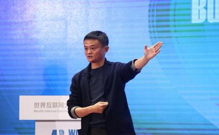 拼多多快速上市,冲击传统电商淘宝京东,其中的