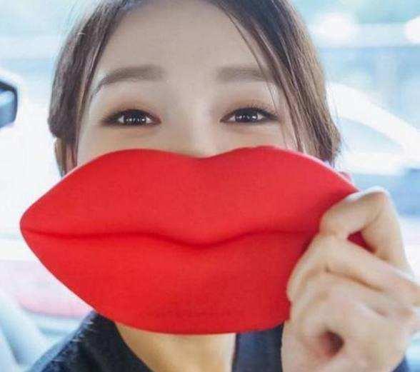 看完这些，你还会偷懒忽略唇部护理吗?