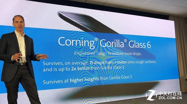 第六代康宁大猩猩玻璃发布 可承受15次1米高跌