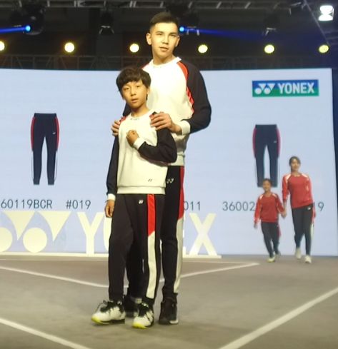 STARZ丨与YONEX共同开启的运动时尚之旅!