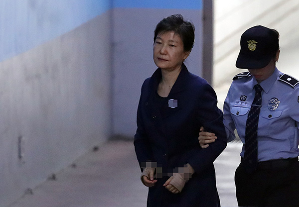 获刑24年嫌太少，韩国检方提起上诉要求判朴槿惠30年