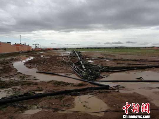 内蒙古固阳县遭洪灾2人死亡5人失踪