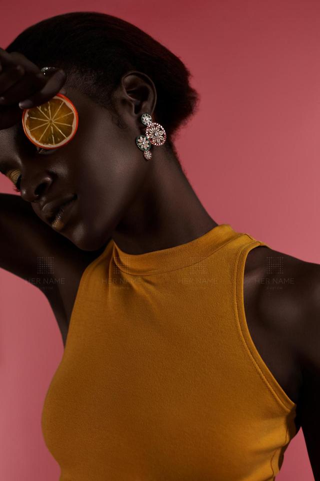 HER NAME|拒绝标签化,谁都不配定义我