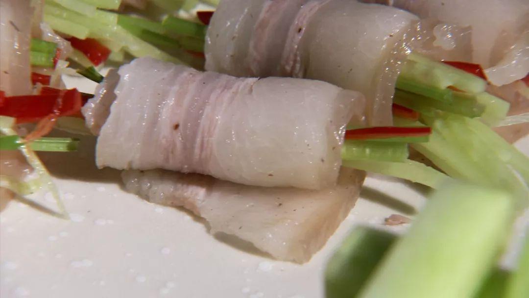 只有15块钱的农村穷小伙,如何娶到城里妻,还搏