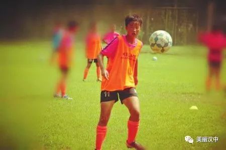 留坝足球横扫全省 中国女足梅西来自汉中