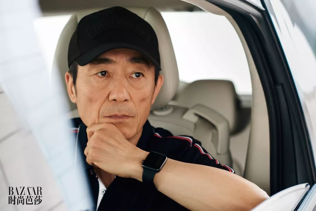 让陈道明亲自现身打call,令邓超自愿瘦身10斤,除了张艺谋还有谁?