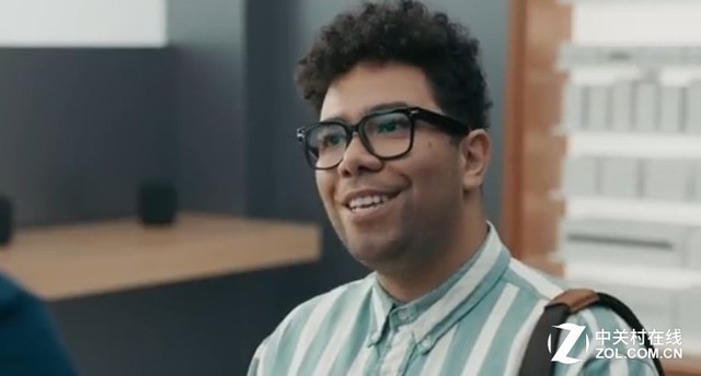 三星广告再次嘲讽iPhone 苹果这次输的太彻底