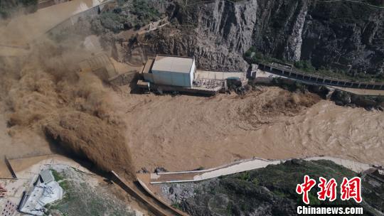 刘家峡水电厂遇强泥沙来袭　多举措应对保安全度汛