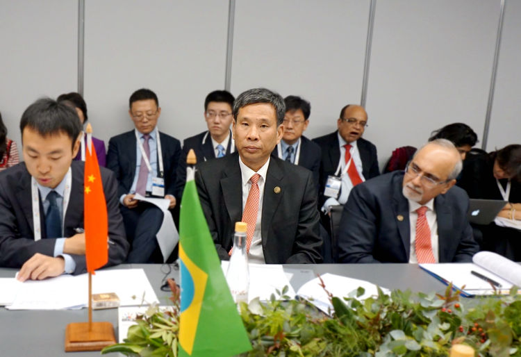 财政部部长刘昆出席金砖国家财长和央行行长会议