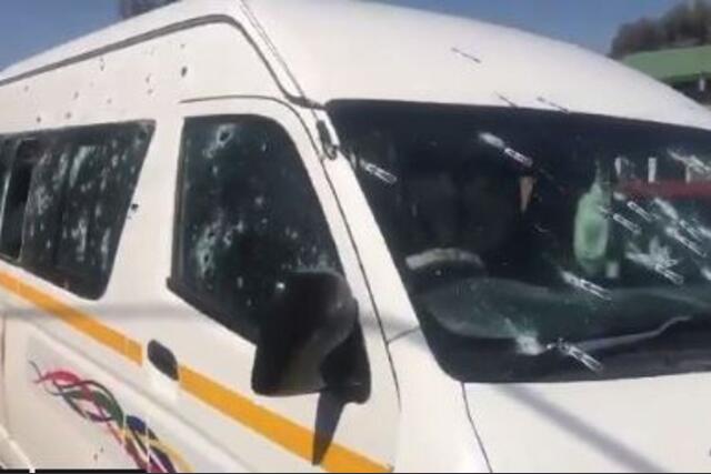 南非一辆小型巴士遭歹徒袭击 致11死4伤