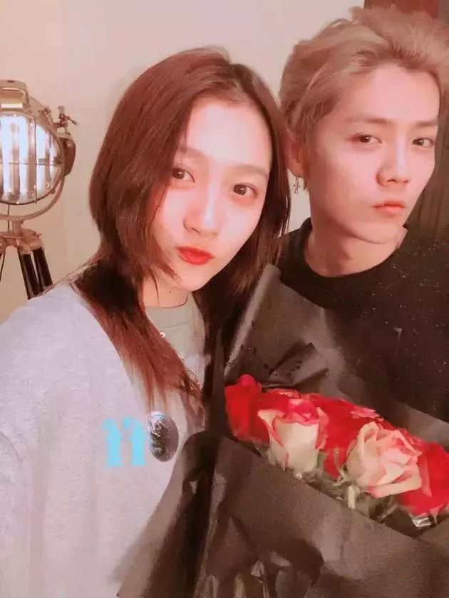 鹿晗关晓彤的《甜蜜暴击》如何?网友:再看下去,我就是
