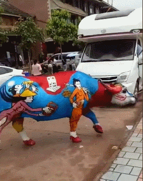 搞笑gif:看了这位大哥的操作,我明白一个道理