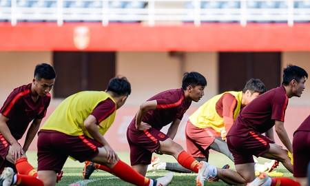 体育总局公布亚运会中国男足20人名单:张修维