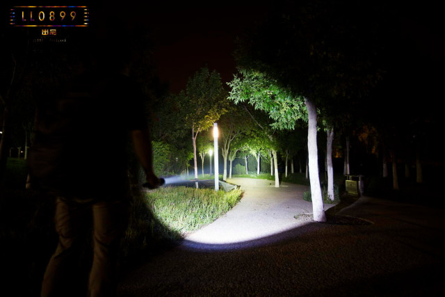奈特科尔mt42手电筒体验点亮黑夜的小太阳