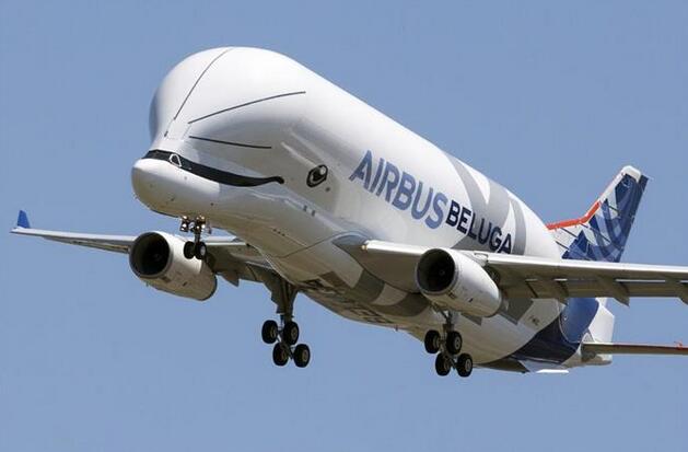 空客“超级大白鲸”货机首飞：外形神似白鲸憨态可掬