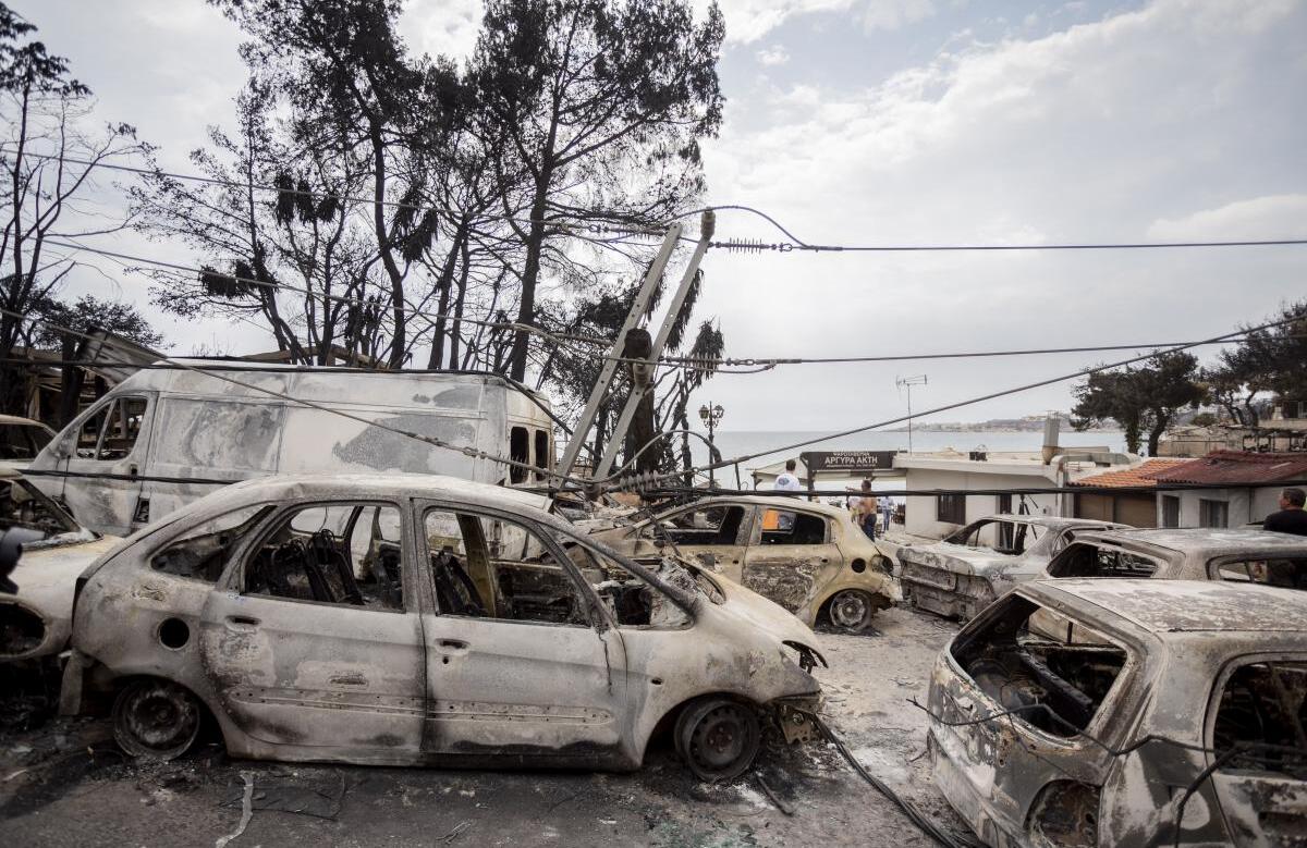 热浪来袭！希腊野火肆虐 已致74死170伤