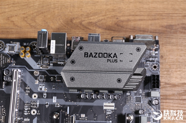 微星主板b450m bazooka plus开箱