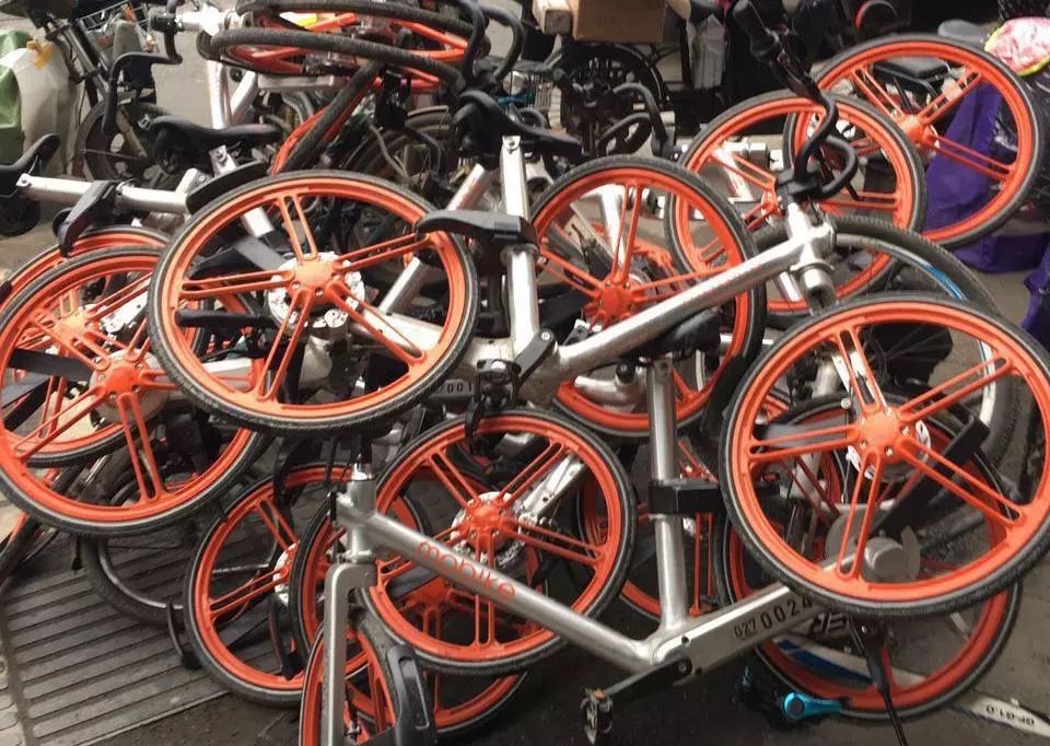 小米低价模式在印度遇挫;奔驰加入百度自动驾