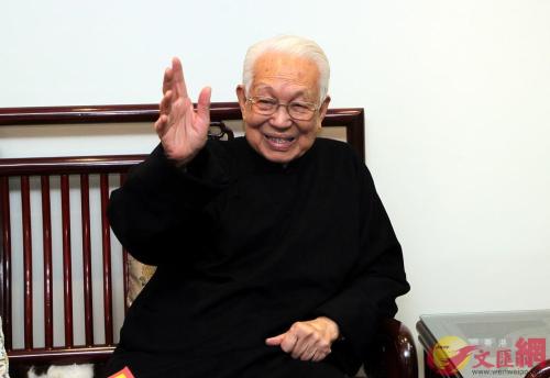 香港著名历法专家蔡伯励离世 林郑月娥表示哀悼
