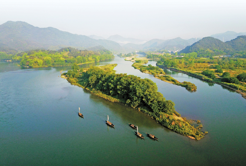 习近平新时代中国特色社会主义思想在浙江的萌