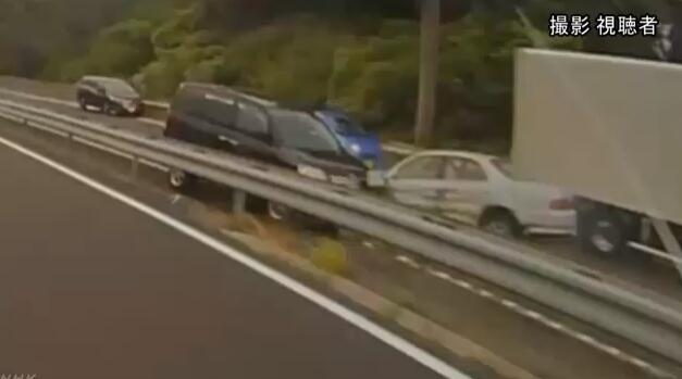 日本70岁“老司机”开车逆行致7车连环相撞被捕