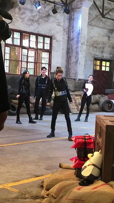 范丞丞毕雯珺《爸爸6》遭下车镜头全剪?百分