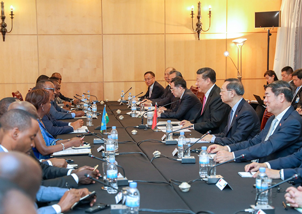 中印领导人同日访问卢旺达，首次在非洲尝试“中印 ”模式