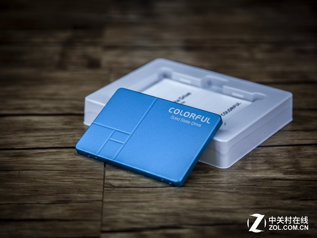 青凉一夏!七彩虹SL500限量版SSD评测