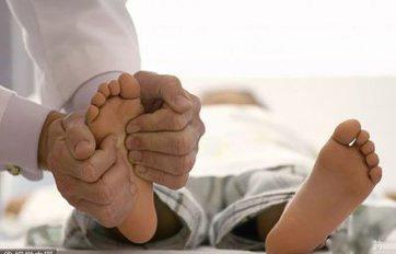 孩子讲脚痛,孩子是否有风湿病?