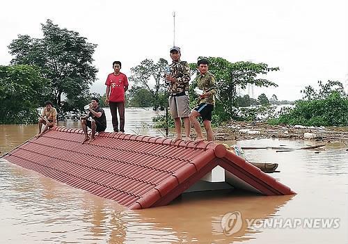 韩政府决定尽快向老挝溃坝灾区派遣紧急救援队