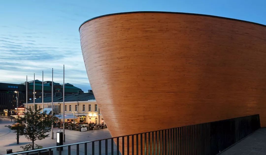 三天两夜的赫尔辛基:设计周还没开始 我们却等