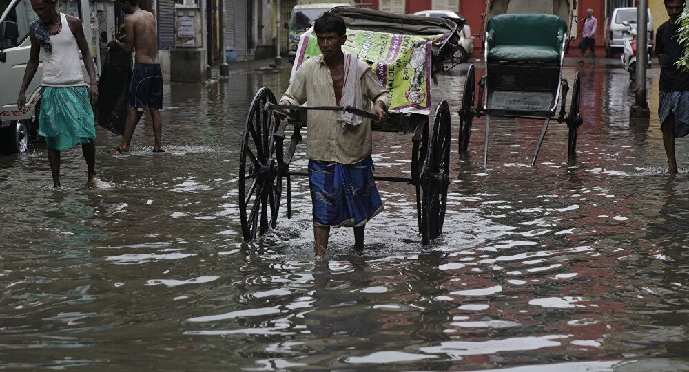 印度北部暴雨导致至少27人死亡，12人受伤