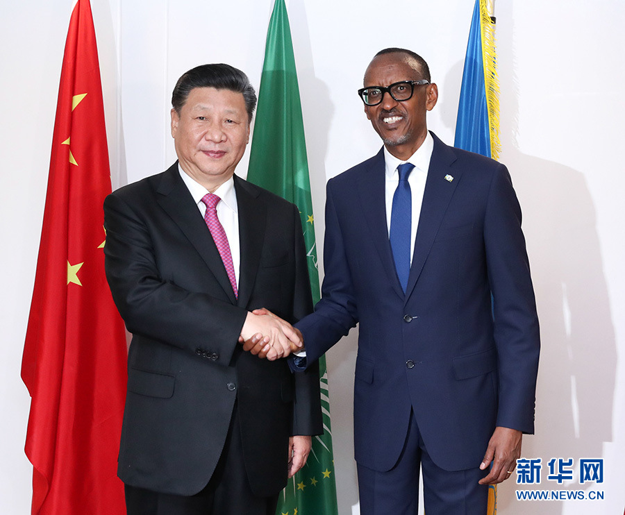 7月23日，中国国家主席习近平在基加利同卢旺达总统卡加梅举行会谈。 新华社记者庞兴雷摄图片来源：新华网