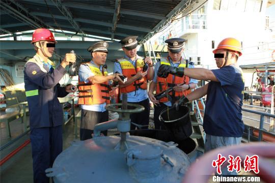 广州海关上半年查扣走私“洋垃圾”约1133.2吨