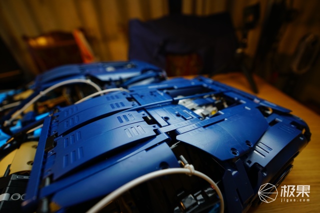 血拼96小时!“试驾”真假顶级豪车布加迪威龙 血拼96小时!“试驾”真假顶级豪车布加迪威龙