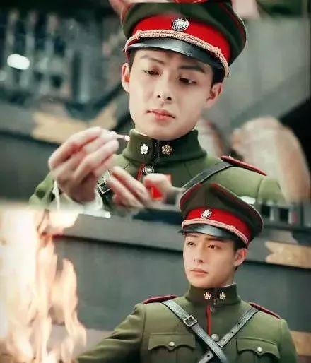 《沙海》不止有兄弟情,里面的女人太会穿衣服