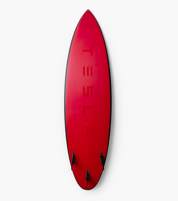 特斯拉推限量冲浪板产品：售价1500美元，已在一天内卖光