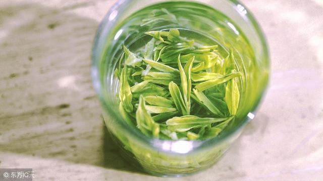 吃饭顺序影响血糖水平,按照这种“吃饭顺序”,血糖悄悄稳定下来