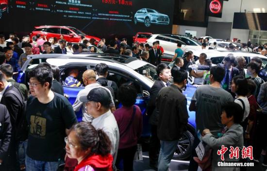 7月中国汽车经销商库存预警指数为53.9% 环比降5.3个百分点