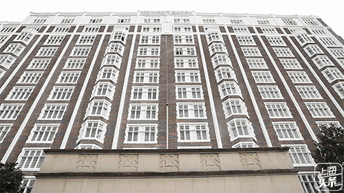 现在的锦江饭店北楼,前身为华懋公寓 始建于1926年,竣工于1929年 锦