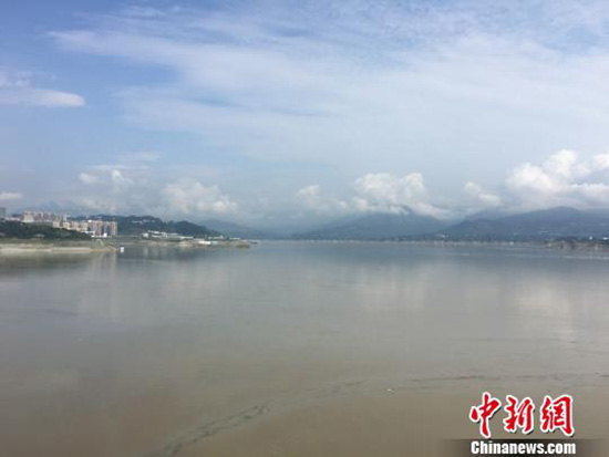 “三峡库首第一县”秭归年均清漂2万方，实现无害化处理