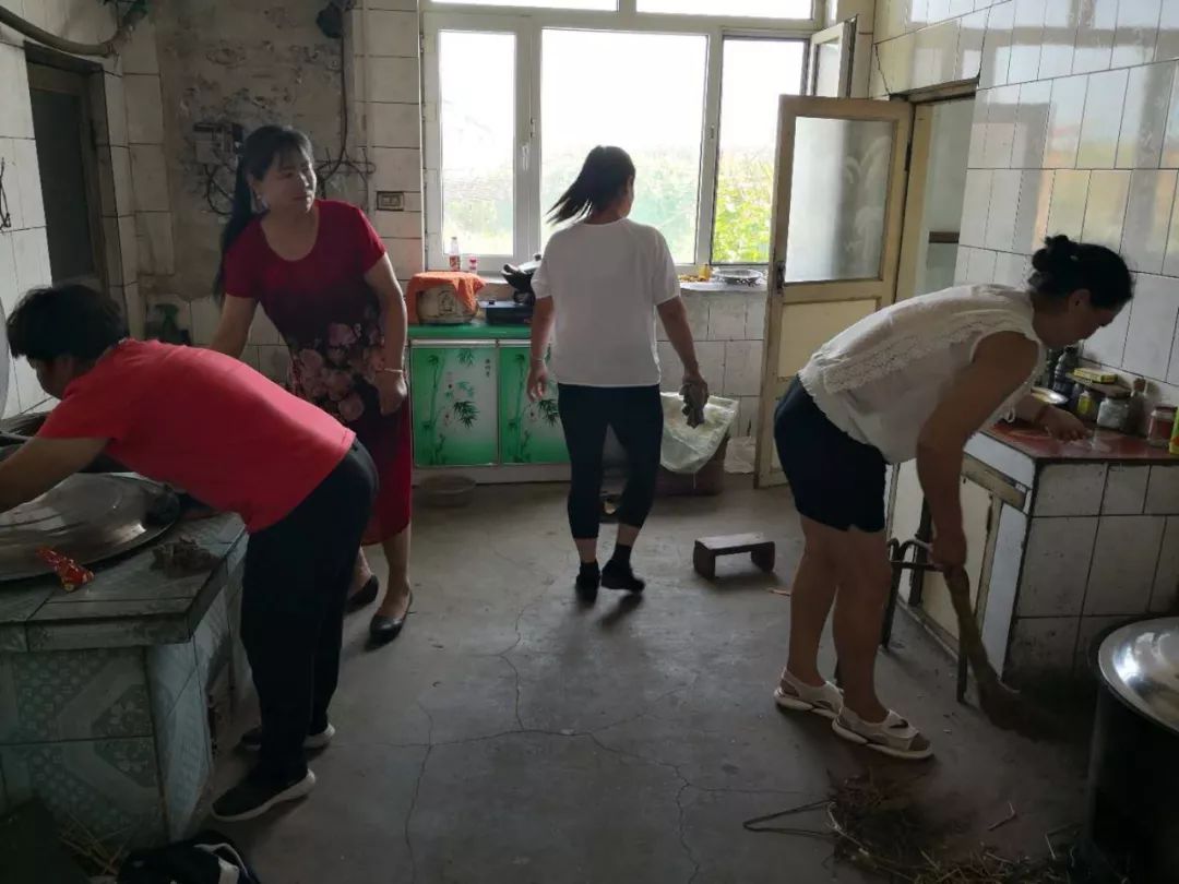 【农村人居环境整治】前郭县妇联深入七家子村