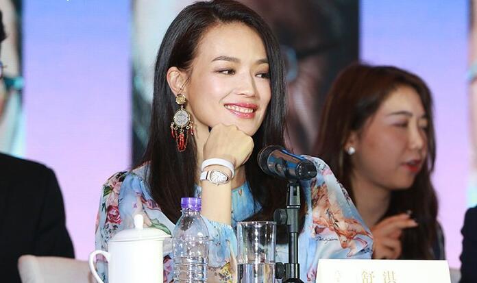 这个夏天,王菲,赵薇和舒淇承包了大女人最in的少女感