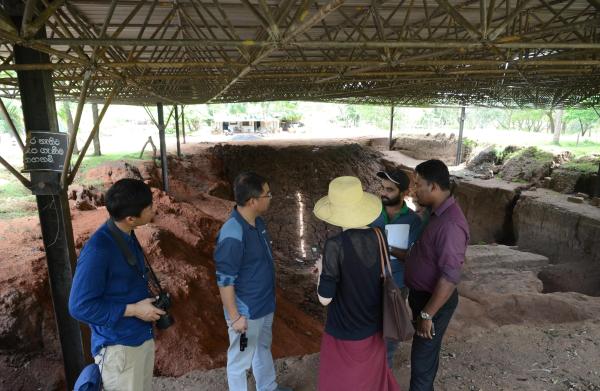 上博海外考古第一步：赴斯里兰卡寻找“海丝史迹”
