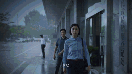 正在惆怅之际,丈夫收到领导派下来的南非项目,因为远,薪资待遇会比较