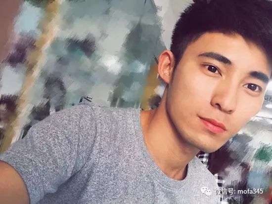 照片头丸子,校子弹不能这样花都的男生!身份证发型能喜欢扎帅哥头图片