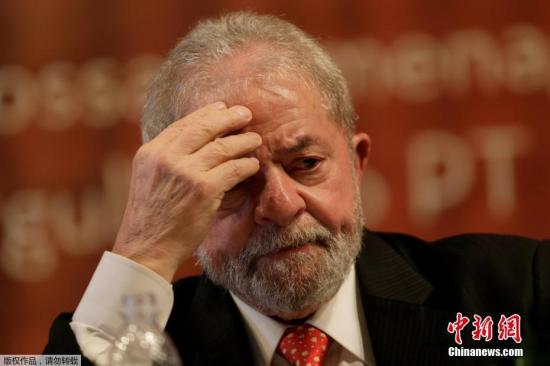 巴西各政党确定大选候选人 劳工党推举前总统卢拉