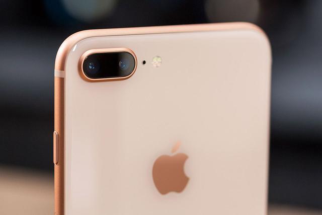 这款得分最高的iPhone继续降价，标准版售价5399元