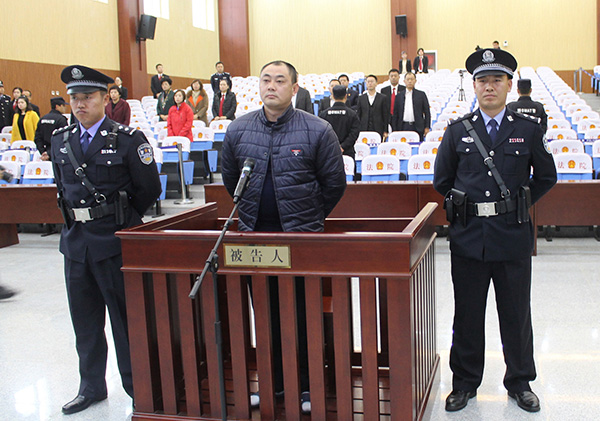 辽宁运钞车劫案9日有望二审，被告抢600万一审获刑15年