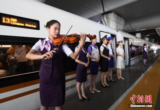 “西子号”列车三十载“变与不变” 见证中国铁路变迁史